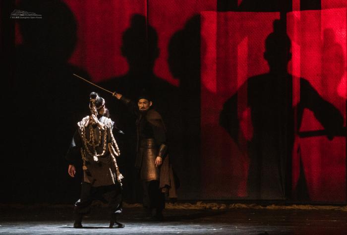 僧侣和枪 相关产品