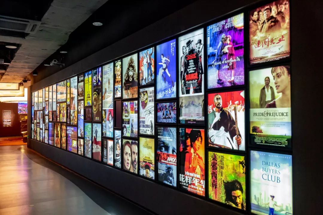 代码危机 相关产品