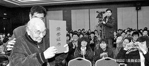 冒牌家庭 相关产品