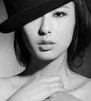 坟墓舞者 产品图片