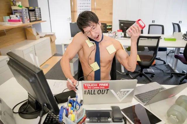 你得来看她 相关产品