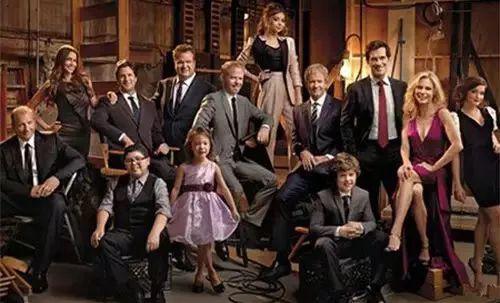 优雅的世界（上部） 相关产品