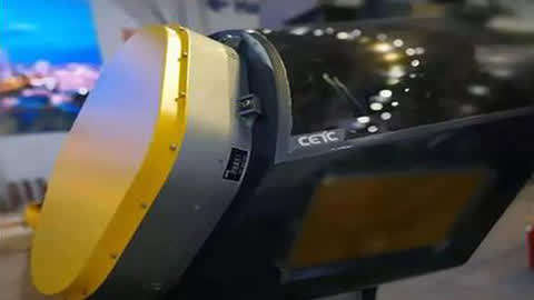 同一屋檐下 相关产品