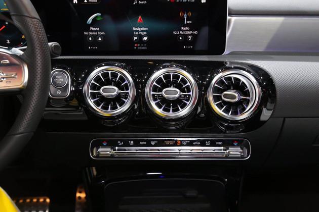 代码危机 相关产品