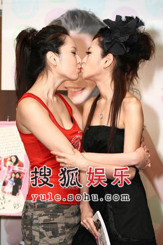 僧侣和枪 产品图片